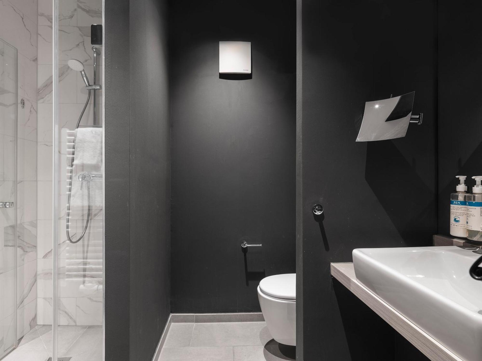 Numa Frankfurt Bloc Aparthotel Франкфурт на Майн Екстериор снимка