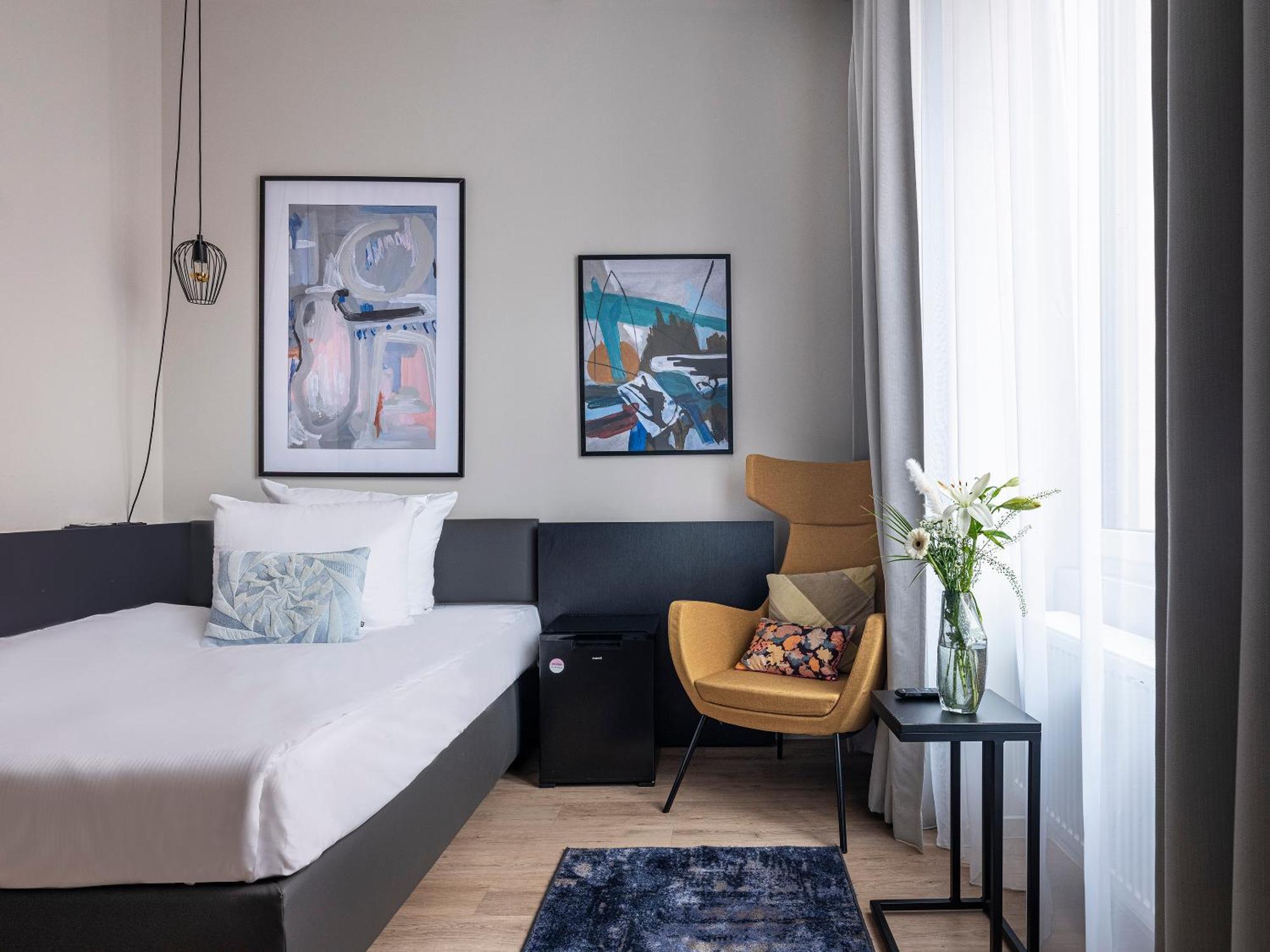 Numa Frankfurt Bloc Aparthotel Франкфурт на Майн Екстериор снимка